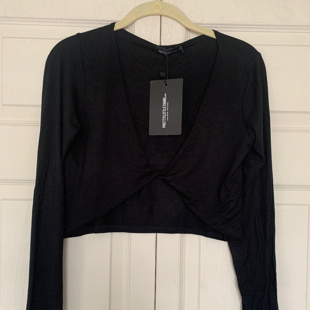 NWT Pretty Little Thing Twist Front Crop Top
